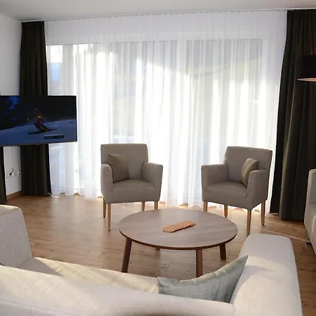 Apartment Haus Van Der Leij Russbach am Pass Gschuett Room photo