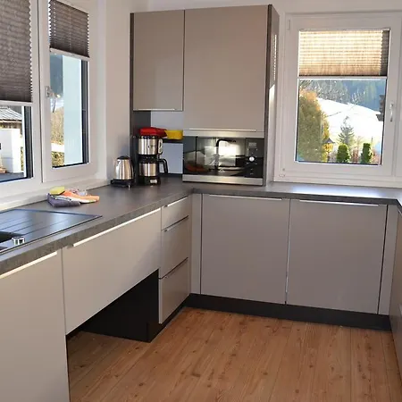 Apartment Haus Van Der Leij Russbach am Pass Gschuett Room photo