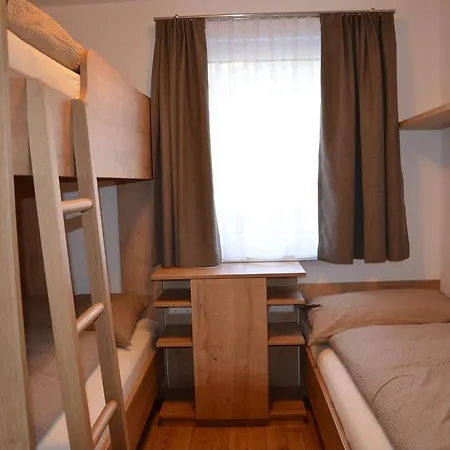 Apartment Haus Van Der Leij Russbach am Pass Gschuett Room photo