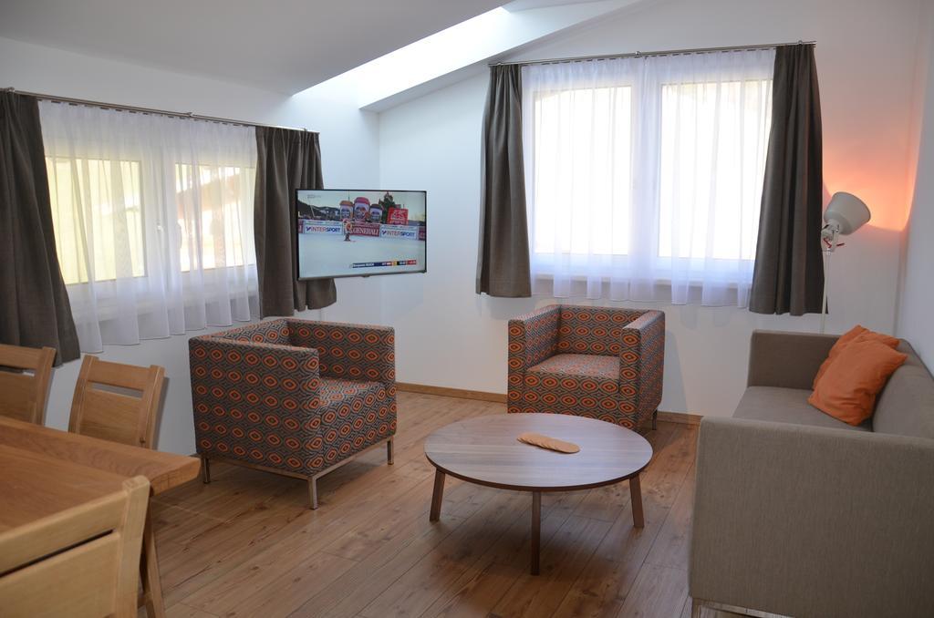 Apartment Haus Van Der Leij Russbach am Pass Gschuett