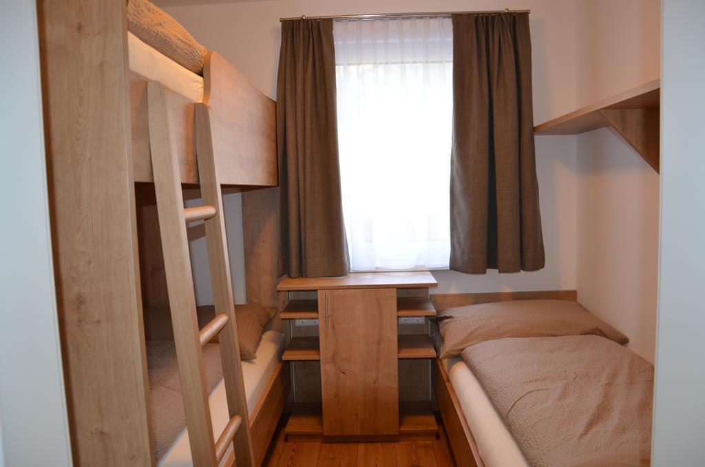Apartment Haus Van Der Leij Russbach am Pass Gschuett